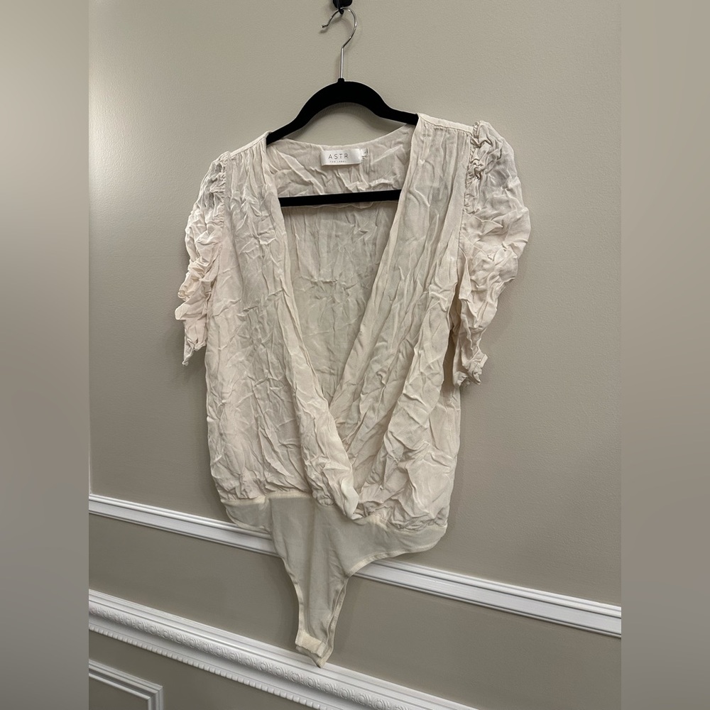 V neck bodysuit